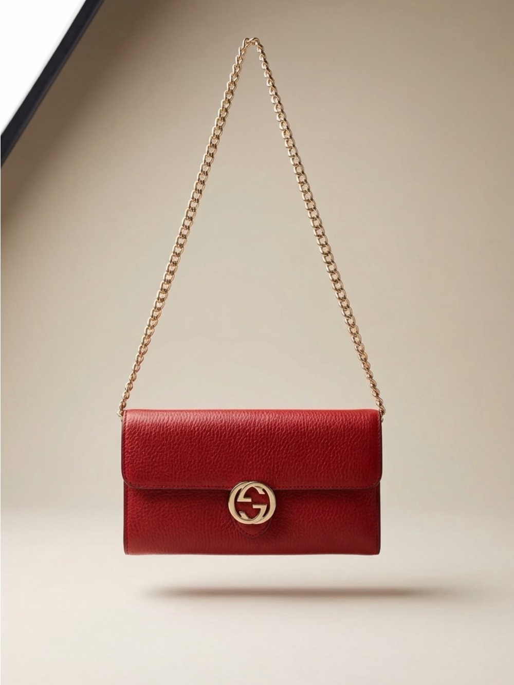 Gucci Interlocking G leather chain wallet